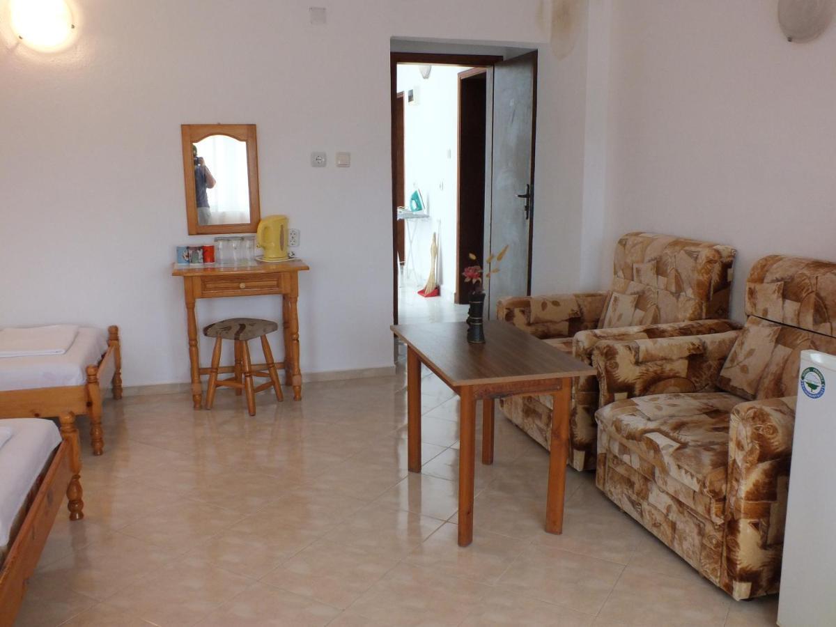 Guest House Chifchibashievi بريمورسكو المظهر الخارجي الصورة